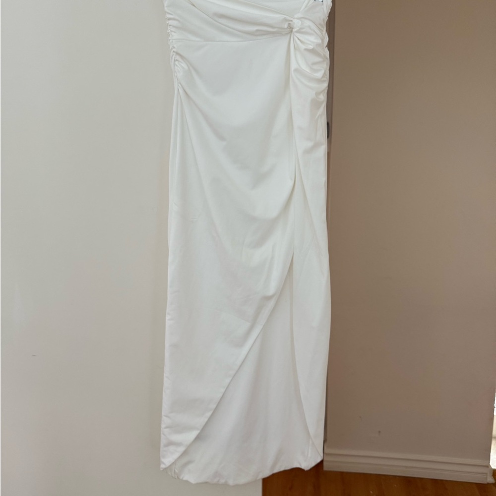 Elegant White Maxi Skirt